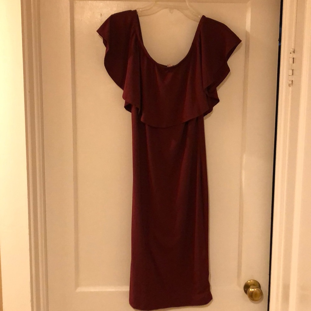 Burgundy off the shoulder Bodycon dress